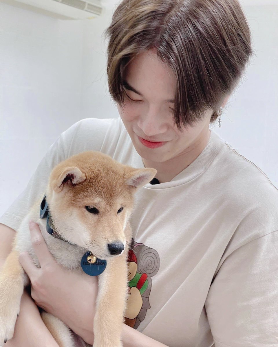 MyPwar_'s tweet photo. แล้วหยิ่นกับลูกชายคืออบอุ่นมาก ฮื่อไม่ไหววววว

#zuluecho5 #yinyin_anw https://t.co/YJZrHDjWa0