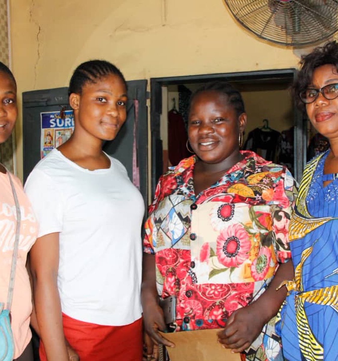 UniqueHumanity's tweet image. Congratulations to Happiness Ekiye on your journey of learning a new skill and becoming a boss of your own 🧡💚