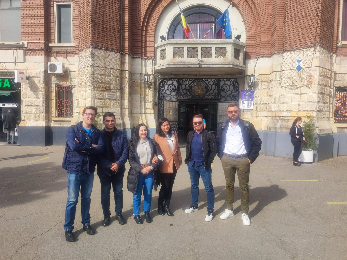 AHEAD_cby's tweet photo. The #KickoffMeeting of the #AHEAD project, organized by #ARESEL in #Ploiesti (Romania), has been rich in contents and was very fruitful: all partners (#ARESEL, #UNIBA, #YSC, #BRAVO) have laid the best foundations for the #implementation of the next #AHEAD project’s actions. https://t.co/H9DjkTs67s