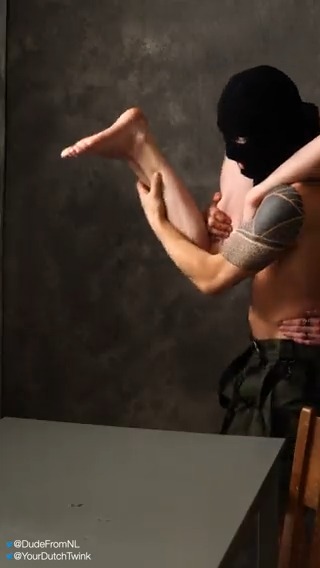Had loads ? of fun doing this fake-rape shoot with @YourDutchTwink ?

Thanks @puremalestudios for the