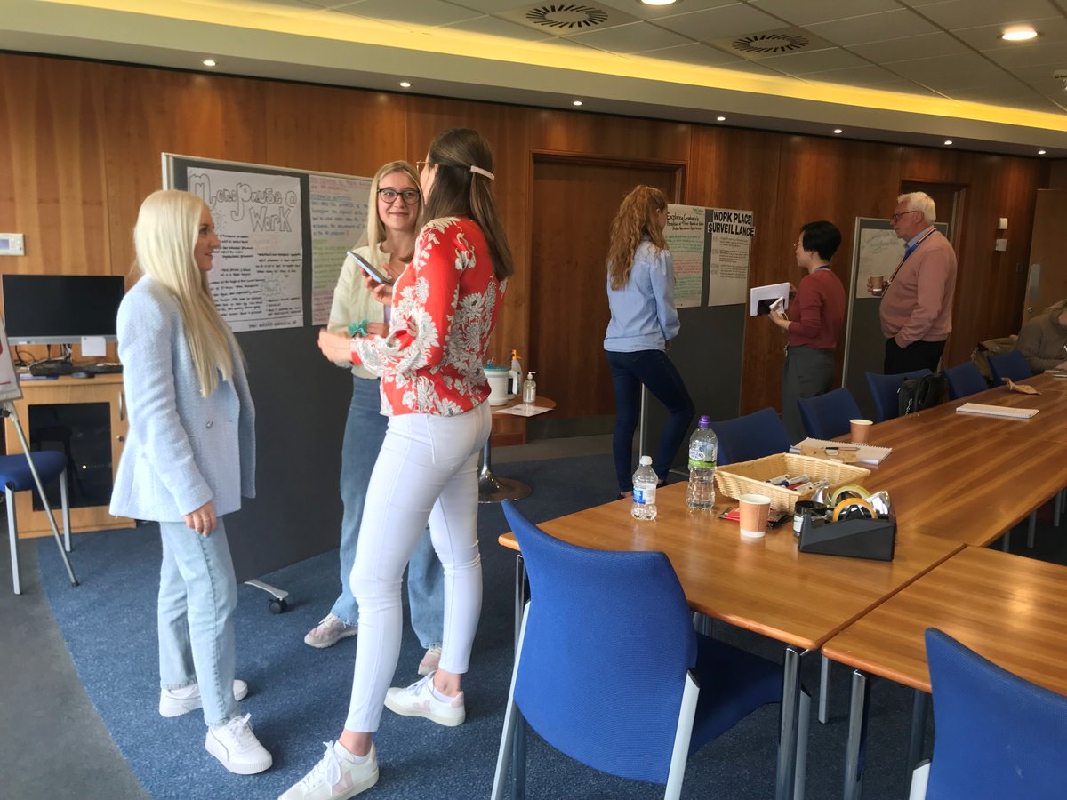 UStASoM's tweet image. Representatives from @CIPD came to @UStASoM where our HRM Masters students presented their dissertation proposals and got feedback from practitioners.  A great networking afternoon!   #postershowcase #MLittHRM #evertoexcel #dissertation