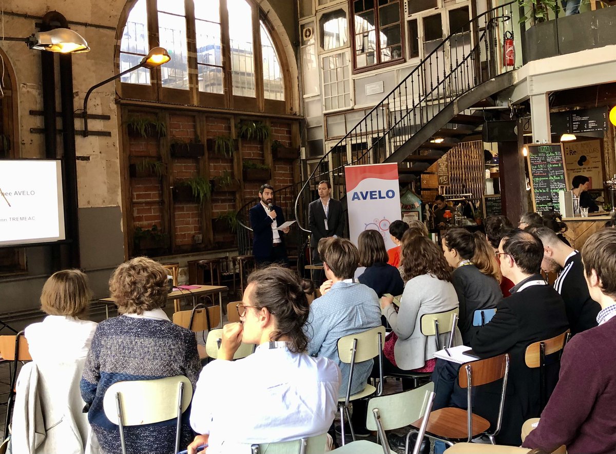 BSegre's tweet photo. 🎤 Rencontres #AVELO made in @ademe : Le #vélo est une solution pragmatique, sans regret à soutenir pour en faire un mode de déplacement du quotidien et parvenir à l’objectif d’une part modale de 9% à horizon 2024 @JAlmosni https://t.co/CRrAtMTnJF