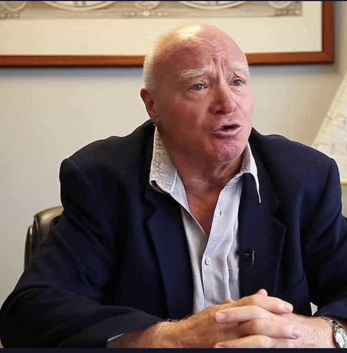 christine_kelly's tweet photo. Pédocriminalité : le PDG d’Assu 2000 Jacques #Bouthier (75 ans), l'une des plus grandes fortunes de France, est en détention provisoire pour exploitation et viol de mineures.

L’horreur à tous les étages de la société. https://t.co/5bWc1gB64y
