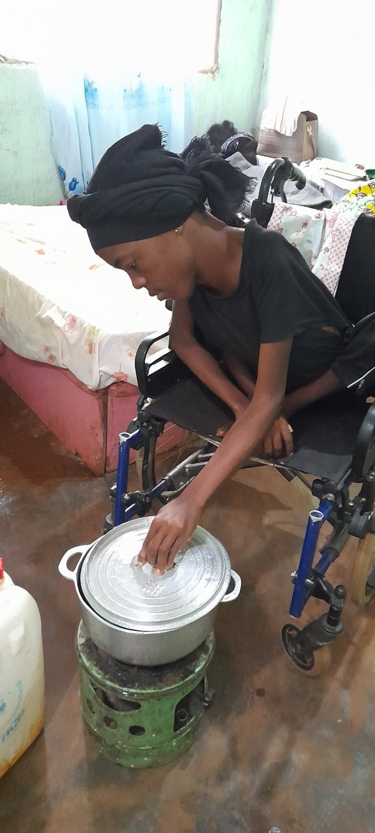 owhylda's tweet photo. Once u're part of this 🌎, do all u can 2 be no matter e conditions.
In #solidarty stan 4 #SDGs, #SDG4, #SDG10 bc #AllLivesMatter if we're 2reach #SDGeneration
2gether @PR_Paul_BIYA @AminaJMohammed @UKinCameroon @KahWalla @lilianefonds @ConnectAID_int @SamuelEtoo @minasofficiel https://t.co/FMQgFtppfZ