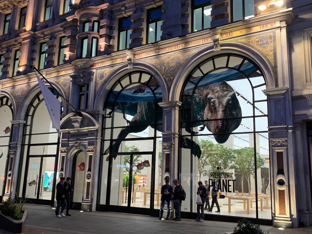 “If you go down to Regent Street today, you’re sure of a big surprise…..
#PrehistoricPlanet 

(T. rex decal photo: Ellen Husain)