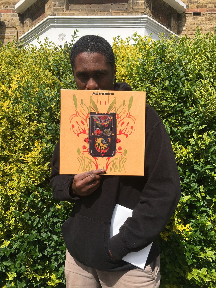 MOTHERBOX IN YOUR AREA !

Chuck Enzo aka King Kashemere is dropping a very special project on Group BraCil at the end of the week, featuring many special voices and art from the one and only Matt Littler.

linktr.ee/GroupBraCil