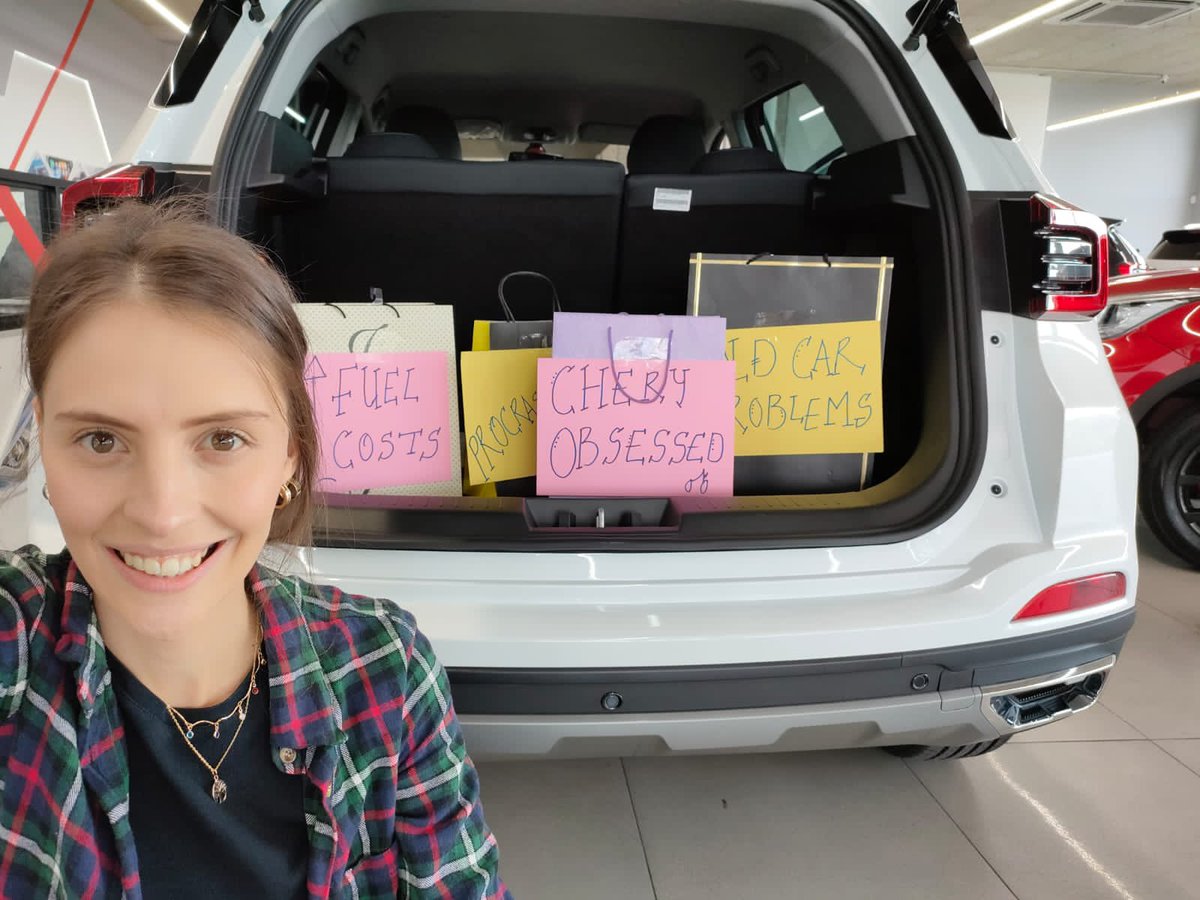 bod3n3_'s tweet photo. The new Chery Tiggo 4 pro with its 1100 litre capacity has enough space for all my baggage 😋 
@AbsaSouthAfrica #ABSAWinAChery 🤩❤️‍🔥🚘 https://t.co/MgvNfkWdqF