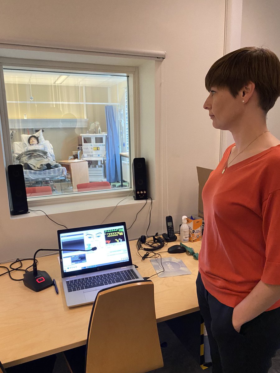 lakarforbundet's tweet photo. Vår ordf @SofiaStale är på studiebesök hos prisbelönta #Clinicum på @liu_universitet i @regionost. Här bedriver man klinisk och laborativ färdighetsträning och simuleringsbaserat lärande för bla #läkare, #sjuksköterskor, #logopeder, #fysioterapeuter. https://t.co/hjKbqKNdgW