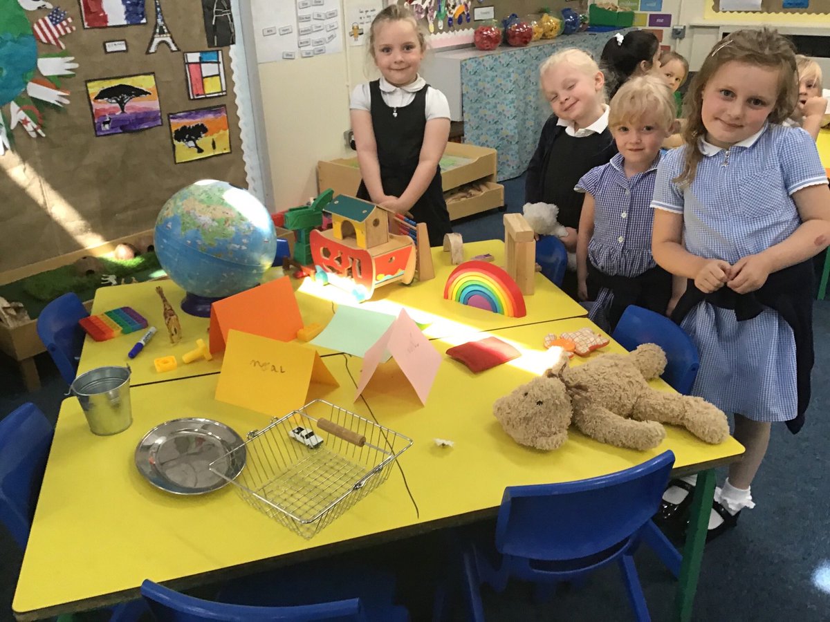 JJanemckay's tweet photo. Reception children have made a toy museum to showcase their learning about toys.  Pre-school children came to visit the museum. https://t.co/Myec1Oje0I