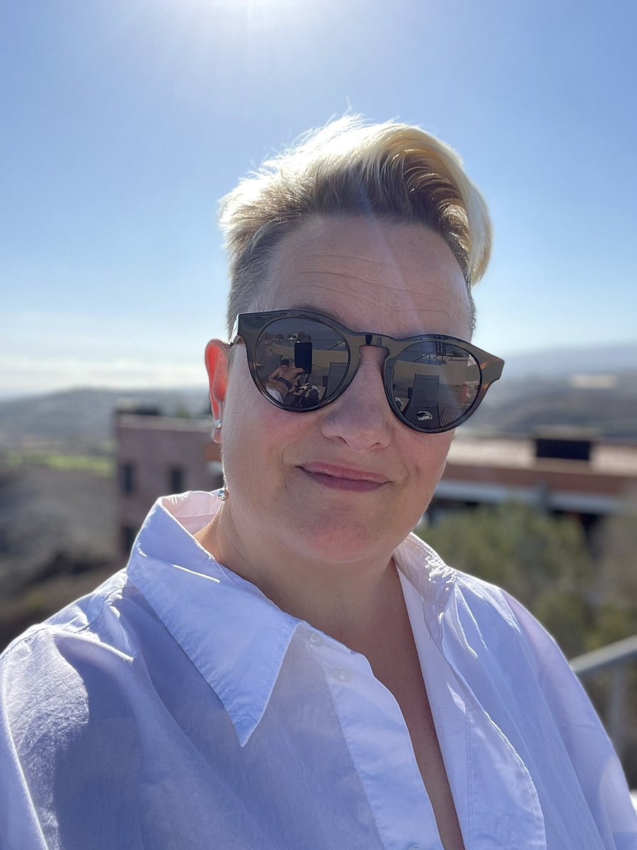 Vikki O'Neill tweet media