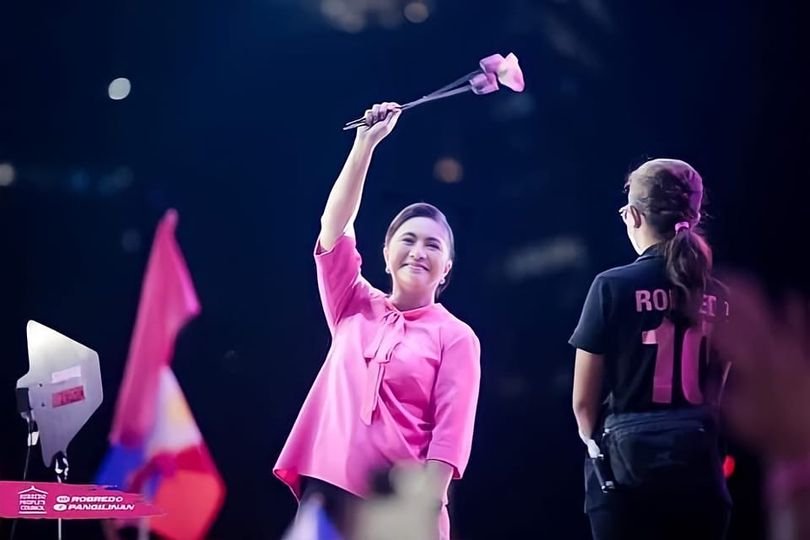 chasingpatty's tweet image. LENI ROBREDO!!!!