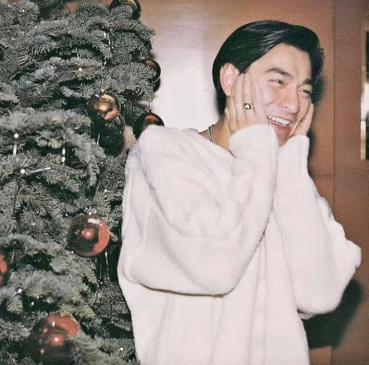 Mr_AndyLau's tweet photo. So lovely 🥰 https://t.co/xvEEVzpvd8