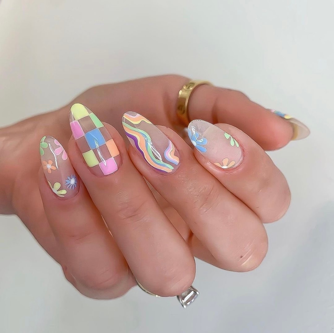 Nail Inspo | Almond acrylic nails designs, Hippie nails, Nails