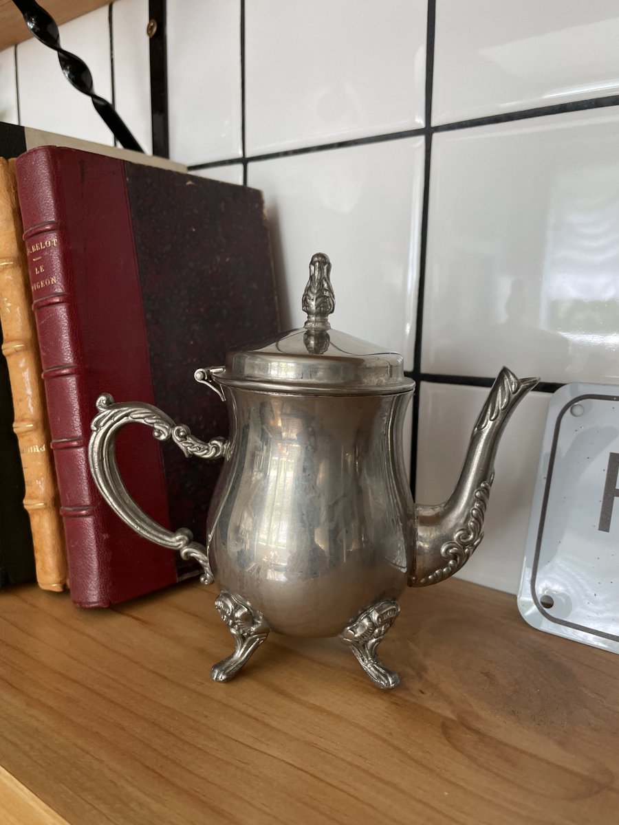 de_tresors's tweet photo. #Nouveautés #collection #Retro #vintage #decor #brocante #Antique #decoration #homestaging #interiordesign #cabinetdecuriosités #home #France #brocanteenligne #idéescadeaux , bienvenue chez https://t.co/K2HJKWsT2k https://t.co/kB1i53tAVI