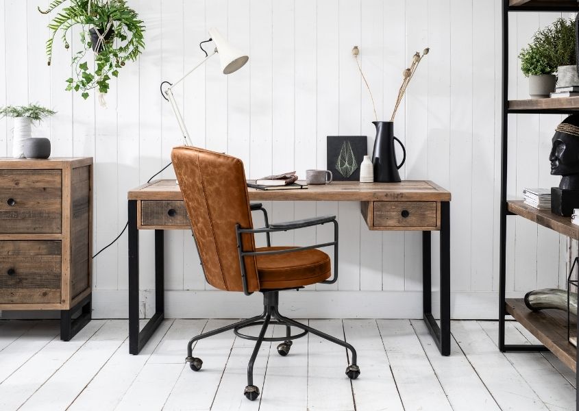 ModishLiving's tweet image. What do look for in a desk chair?🪑 Style, comfort and function are the keys to seating success. Read here and discover our 5 best chairs for any style or size of office space #OfficeFurniture #StudyStyle bit.ly/3e0mnjM