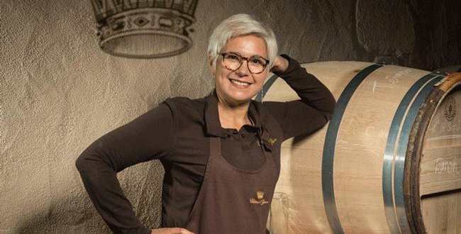 Le Figaro Vin (@lefigarovin) on Twitter photo Sandrine Garbay quitte ses fonctions de maรฎtre de chai ร Chรขteau d'Yquem et rejoint Chรขteau Guiraud comme directrice gรฉnรฉrale dรฉlรฉguรฉe.
๐ cutt.ly/LHBYAGF
#bordeaux #sauternes #actualite <a href="/chateau_guiraud/">chateau_guiraud</a> Sandrine Garbay quitte ses fonctions de maรฎtre de chai ร Chรขteau d'Yquem et rejoint Chรขteau Guiraud comme directrice gรฉnรฉrale dรฉlรฉguรฉe.
๐ cutt.ly/LHBYAGF
#bordeaux #sauternes #actualite <a href="/chateau_guiraud/">chateau_guiraud</a>