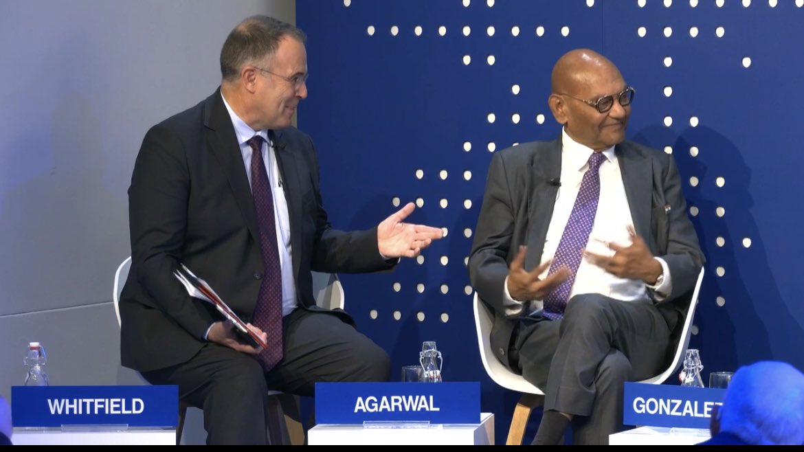 AnilAgarwal_Ved's tweet photo. Namaste Davos 🇨🇭 
I believe that our youth possesses the entrepreneurial energy &amp; creativity to truly transform our world in the coming years. 
Spoke at @wef about their technology-driven solutions, rooted in sustainability, that will pave the path for a better tomorrow! #wef2022 https://t.co/TqJl9WIppu