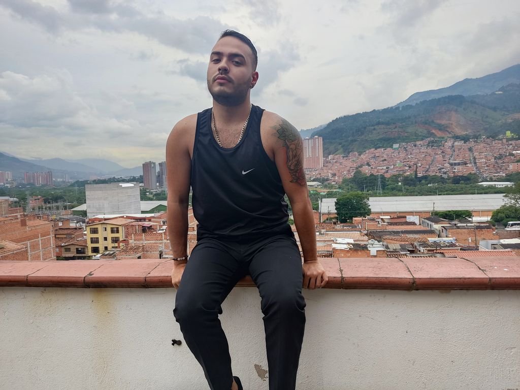 oxiris64's tweet image. I'm online right now on SkyPrivate - pay-per-minute system for Skype live shows. Call me right now in private here: profiles.skyprivate.com/model/2433372-…