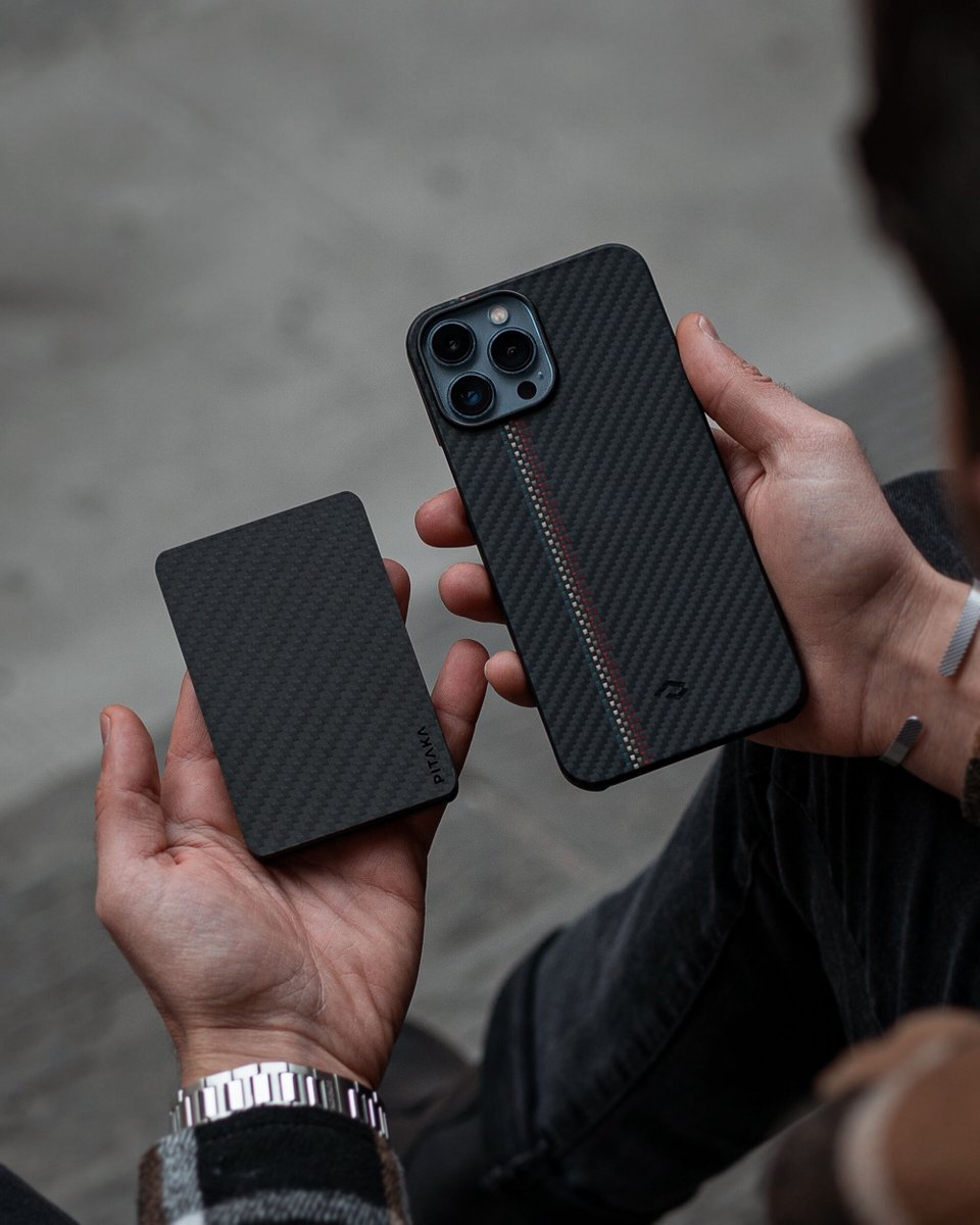 Add an extra touch of style with PITAKA's #FusionWeaving collection today.

🔗bit.ly/3wCcF2B

#PITAKA #WeaveYourStyle #MagEZWallet #TacoTuesday

PC:@omarspaneshi