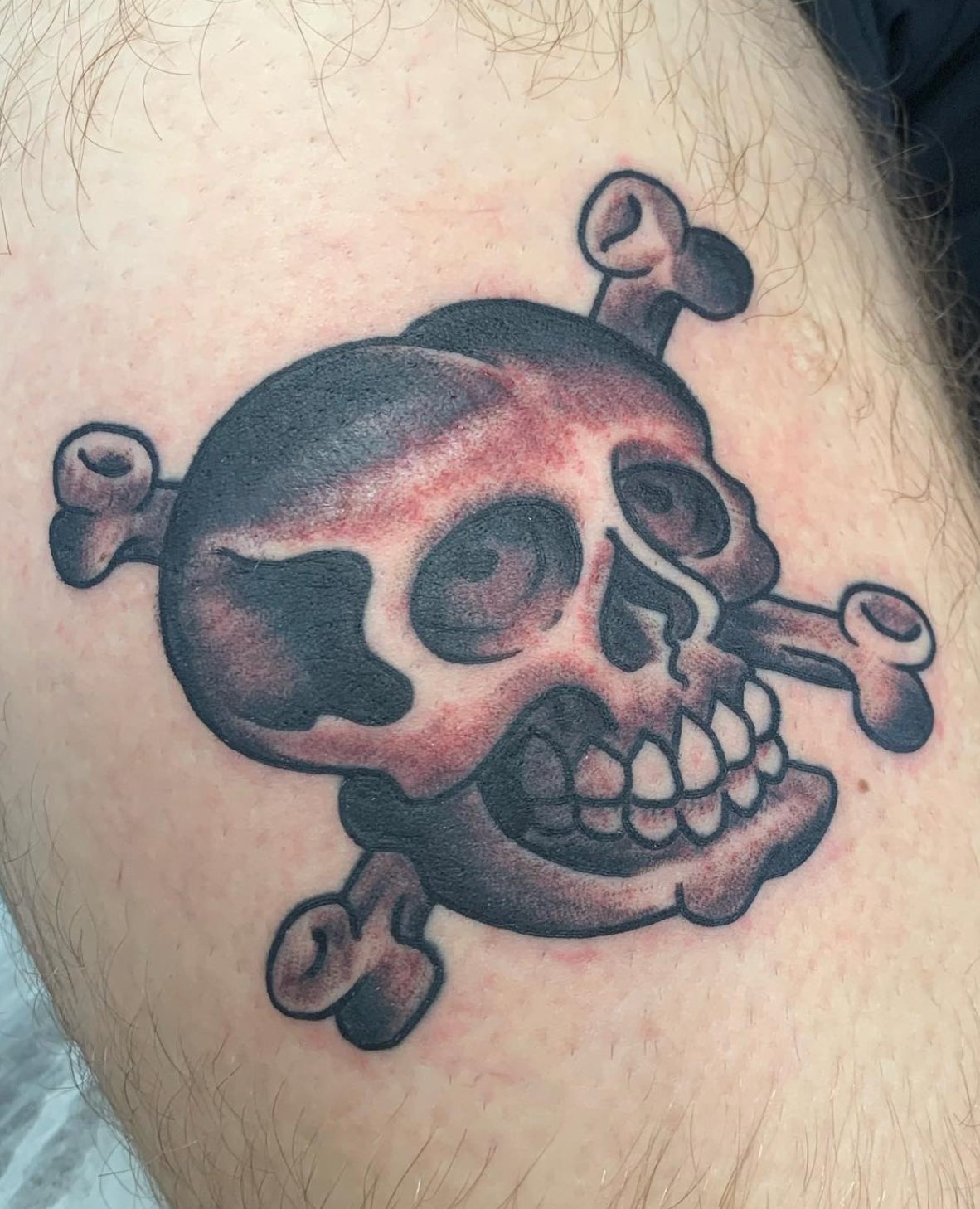 skull crossbones tattoo