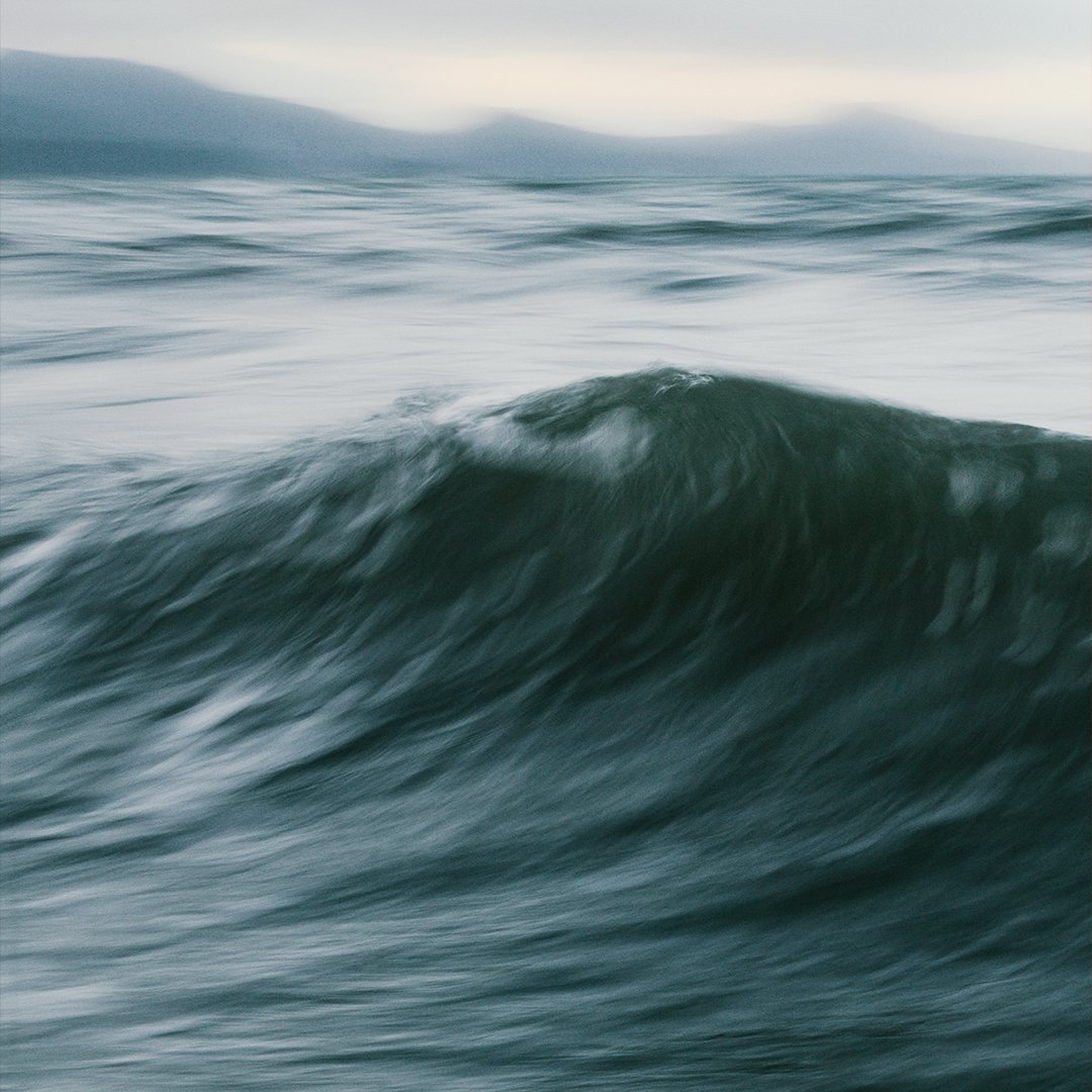 GM little family!
We started 😌🌊
#nftphotography #NFT #nftart