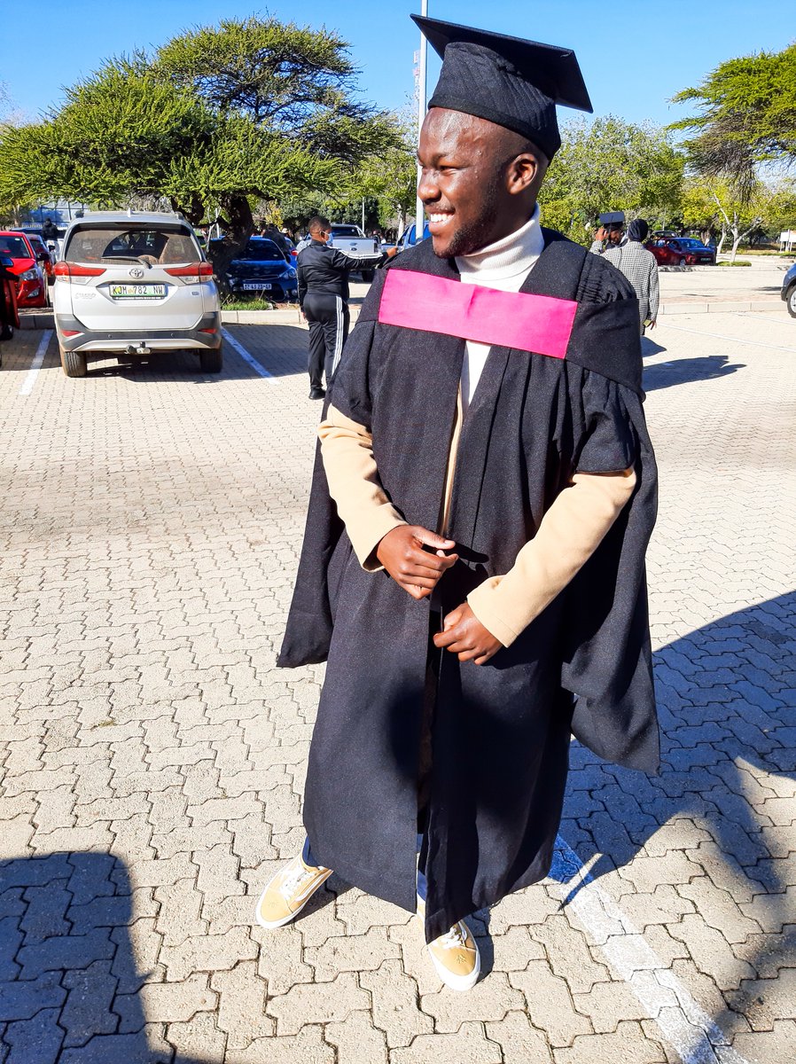 InnocentLengana's tweet photo. Honours degree in nursing βπ¨πΏβπ
#BNSc #NQFLevel8 https://t.co/RsH05Sti1b