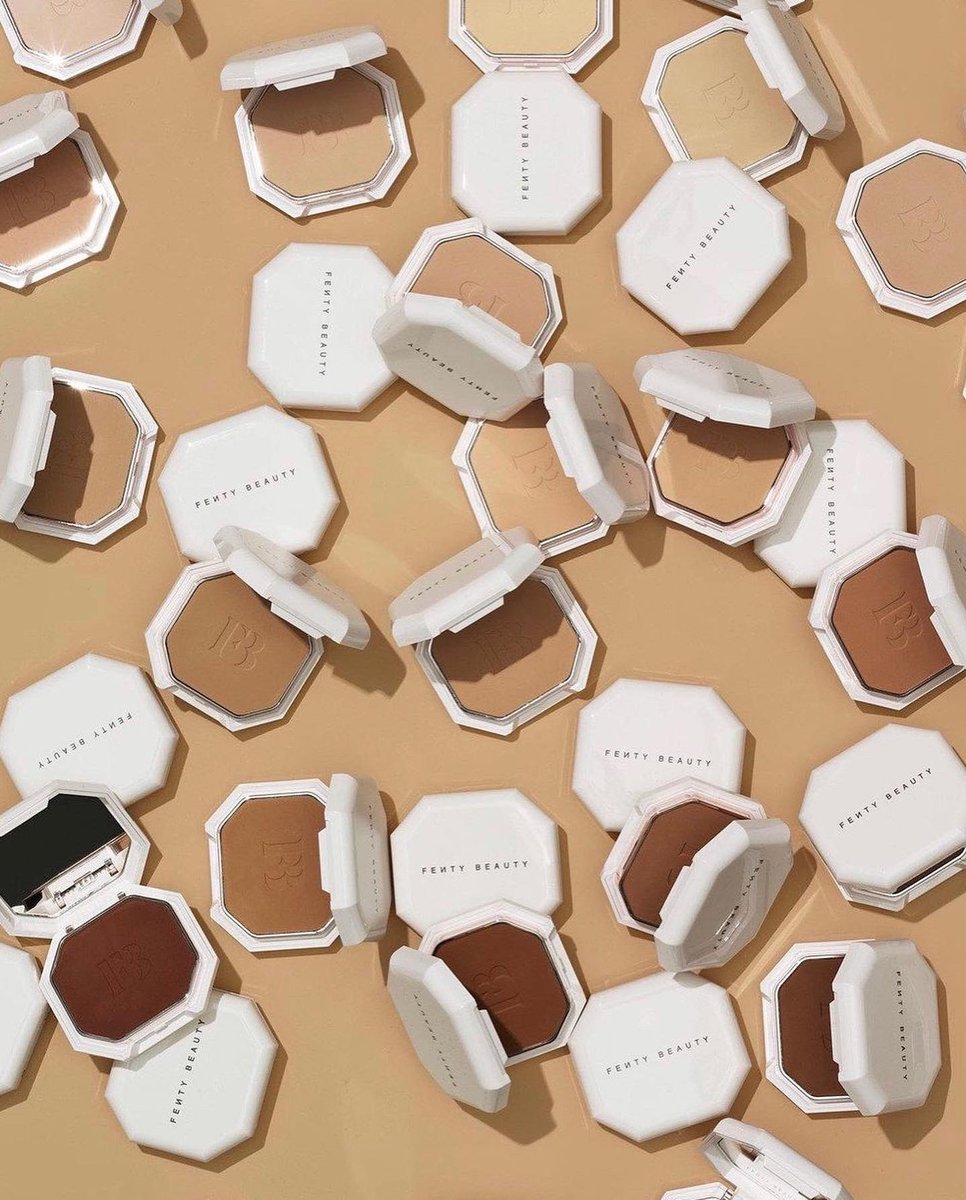 GoBinge_'s tweet photo. Weeks ago @badgirlriri announced that her brand #Fenty Beauty will be expanding into Africa which the artist is very proud of. 

The range will be available in Edgars and ARC stores from this Friday, 27 May, but ARC is already accepting online pre-orders. https://t.co/LbQjRd3fWW