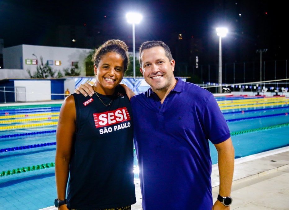 Parabéns, <a href="/etiene_medeiros/">Etiene Medeiros</a> ! Saúde e felicidade, sempre! Obrigado por todo o respeito! 💜