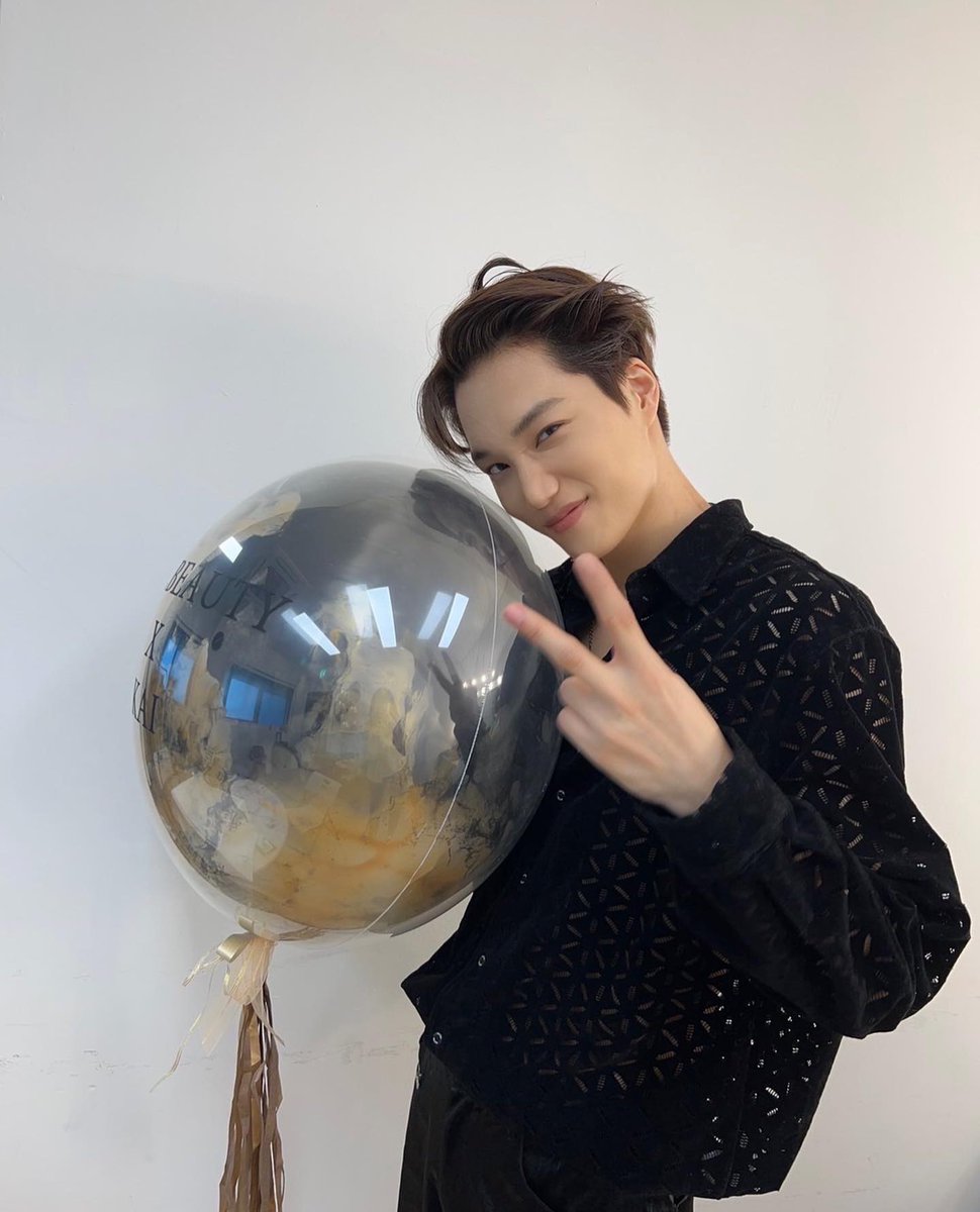 exohomeplanet's tweet photo. #KAI #카이 

instagram update: @/yslbeauty 14711🤫 https://t.co/0AzZxbn7CW