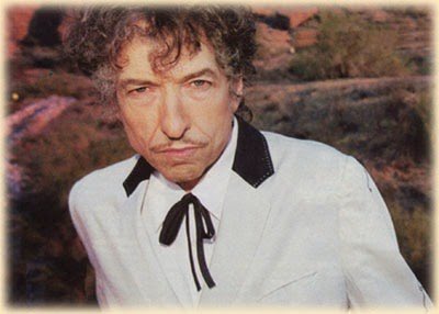 “I own the ‘60s—who’s going to argue with me? I’ll give ‘em to you if you want ’em. You can have ’em.” 

HAPPY BIRTHDAY TO THE CAGIEST OF ALL FOXES <a href="/BOBDYLAN/">Bob Dylan</a> 👑