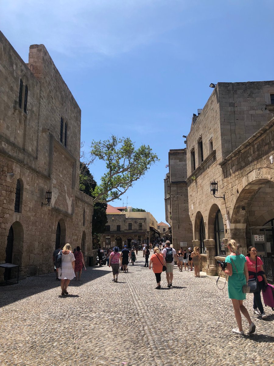 Escapingduo's tweet photo. After a few years at home, it is nice to be back traveling! 

Rhodes, Greece 🇬🇷 https://t.co/4V1PvRv4WV
