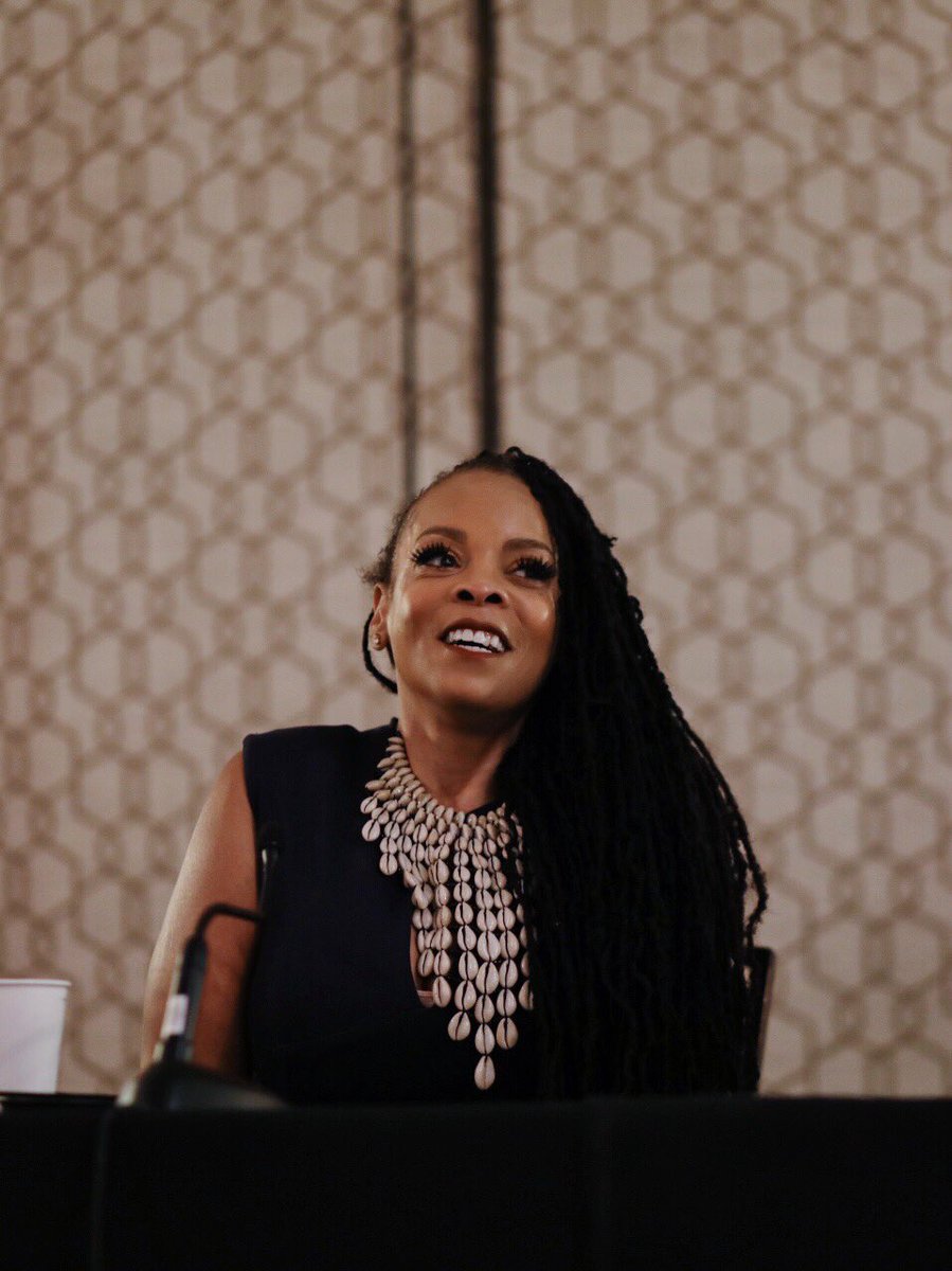 More from #2022ScholarsNetwork! <a href="/DrDaphneWatkins/">Daphne C. Watkins 👑</a> @Wizdomisms @DrDMGriffith discuss their experiences building networks, institutes and resources centered on Black males. <a href="/UMSocialWork/">University of Michigan School of Social Work</a> <a href="/Georgetown/">Georgetown University</a> <a href="/UConn/">UConn</a>