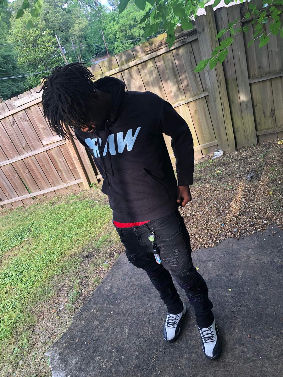 TnbScoota's tweet photo. Real Rite R A W #LLCorey #FreeGreg #TNBScoota On Youtube https://t.co/Wjn1sEE76g