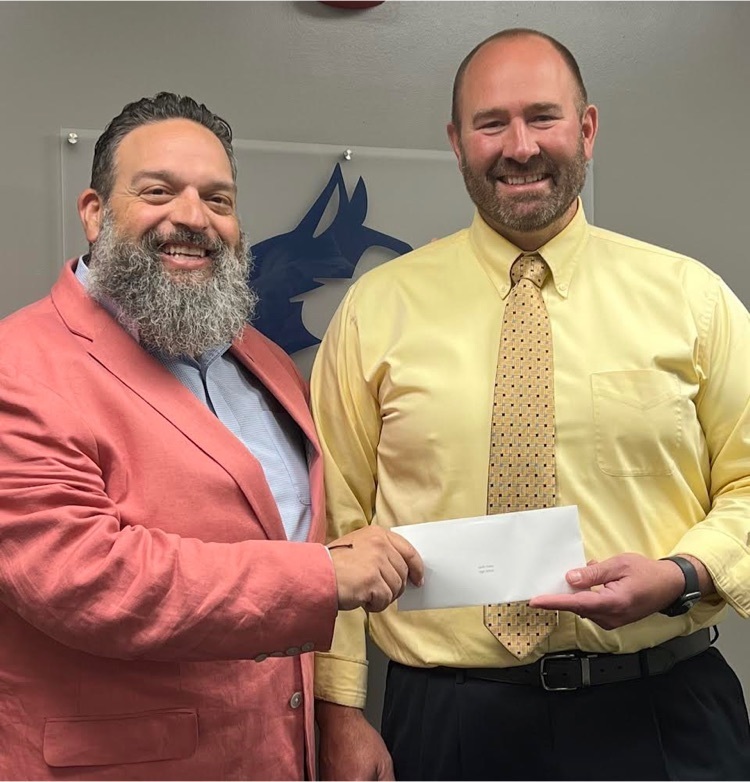 Hemlock Public School District recognizes Keith Green for 25+ years of service. #bettertogether #huskietastic