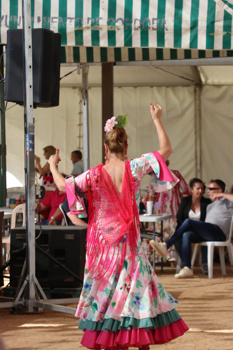 OLESOL_DUBLIN's tweet photo. Some photos from #Feria2022 de #Córdoba, a celebration of #flamenco and its rich tradition and culture. The display of Andalusia's traditional music, dance and dress is something to behold..💃🐎🎡 #Spanishlanguageandculture #feria #sevillanas #oleschooloflanguages #olesol https://t.co/3rByiPDEZZ