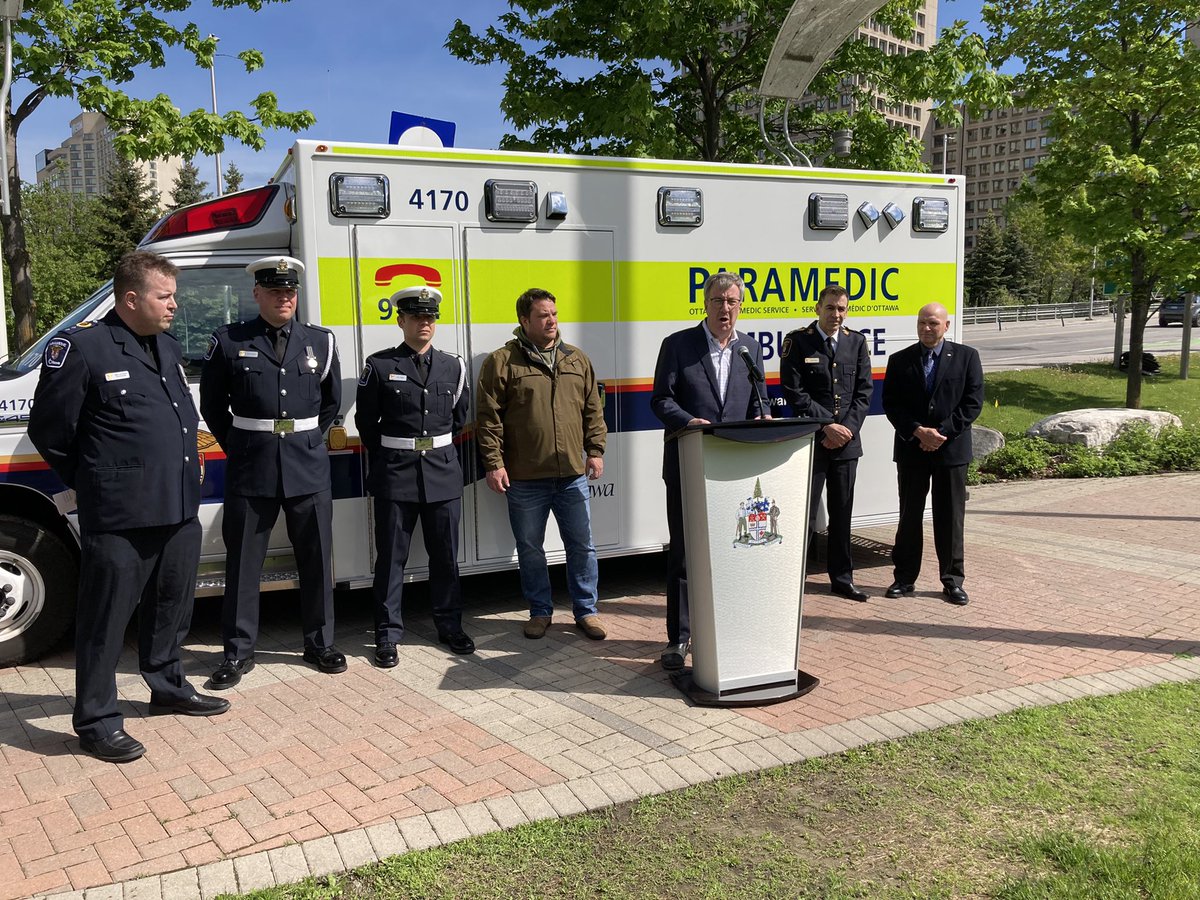 JimWatsonOttawa's tweet photo. Given the challenges our city is facing, it is fitting to recognize this week as Paramedic Services Week. This week and every week, we must consider how positively impactful the Ottawa Paramedic Services are to our community. https://t.co/VvGRwUpauY