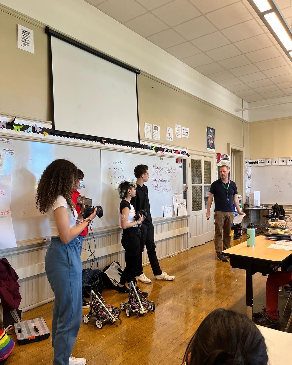 Katie Welsh tweet media