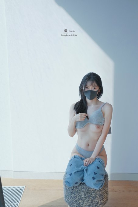 1M ✨ Thank you and 我爱你们 💕 https://t.co/abVrI6btgu