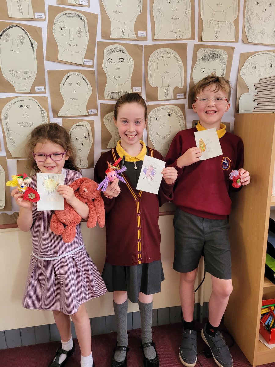 SchoolBraehead's tweet photo. P3 are excited to be taking part in the #marsballoonproject After lots of discussion and planning they came up with 3 experiments to launch above the earth's atmosphere. Some very creative ideas for our egg capsules and we can't wait to see the results! @futuremartianUK #STEM https://t.co/Yvd24pnGyS