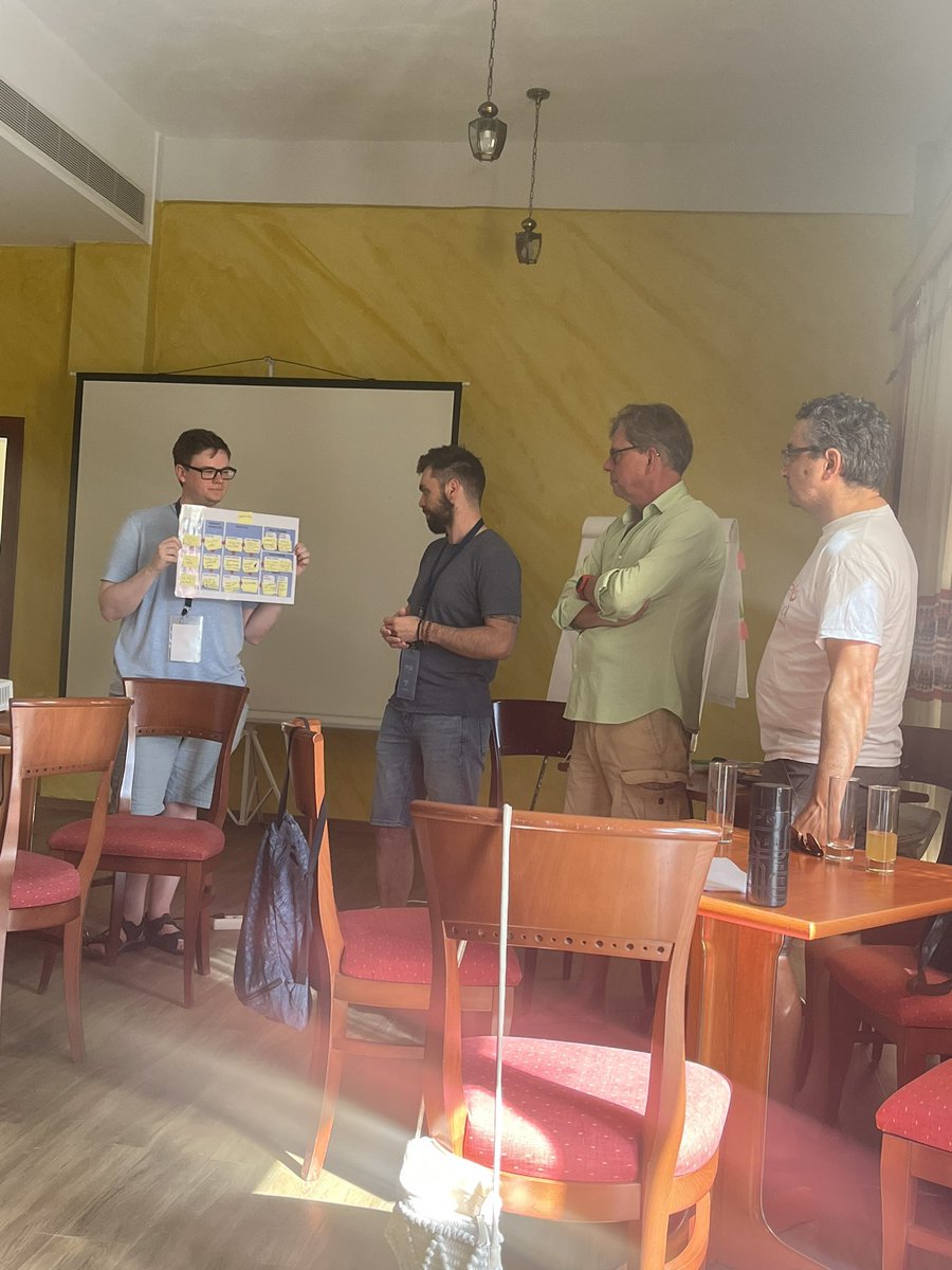 mediendidaktik's tweet photo. So much fun designing a Serious Game in the @jtelss workshop by @rklemke https://t.co/IdLGEyw4nk