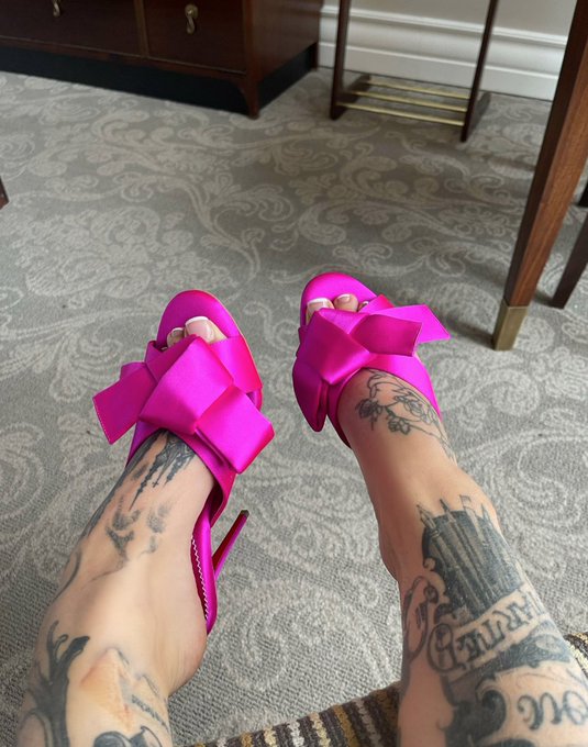 Do you have a foot fetish ?? 🦶🏼✨ If so, you know where to go to fulfill your fantasy 😏 👉🏼 https://t.co/YKGMssrgzD<a href="/tag/vacation"class="tags"><span>#vacation</span></a><a href="/tag/sexy"class="tags"><span>#sexy</span></a><a href="/tag/heaven"class="tags"><span>#heaven</span></a><a href="/tag/feminism"class="tags"><span>#feminism</span></a><a href="/tag/feminist"class="tags"><span>#feminist</span></a><a href="/tag/sexwork"class="tags"><span>#sexwork</span></a>