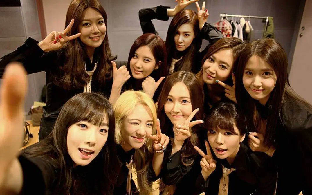 bugfany's tweet photo. [CLEARANCE] SNSD Girls' Generation Fansite Goods
(Photobook, DVD, Calendar etc)

- Prices well below cost
- In Singapore Dollars, excluding shipping (Shipping estimates: https://t.co/EgkzMnqmZ7)
- Will ship worldwide
- What you see in pics = what you get
#SNSD #GirlsGeneration https://t.co/kaiLLp69Vd