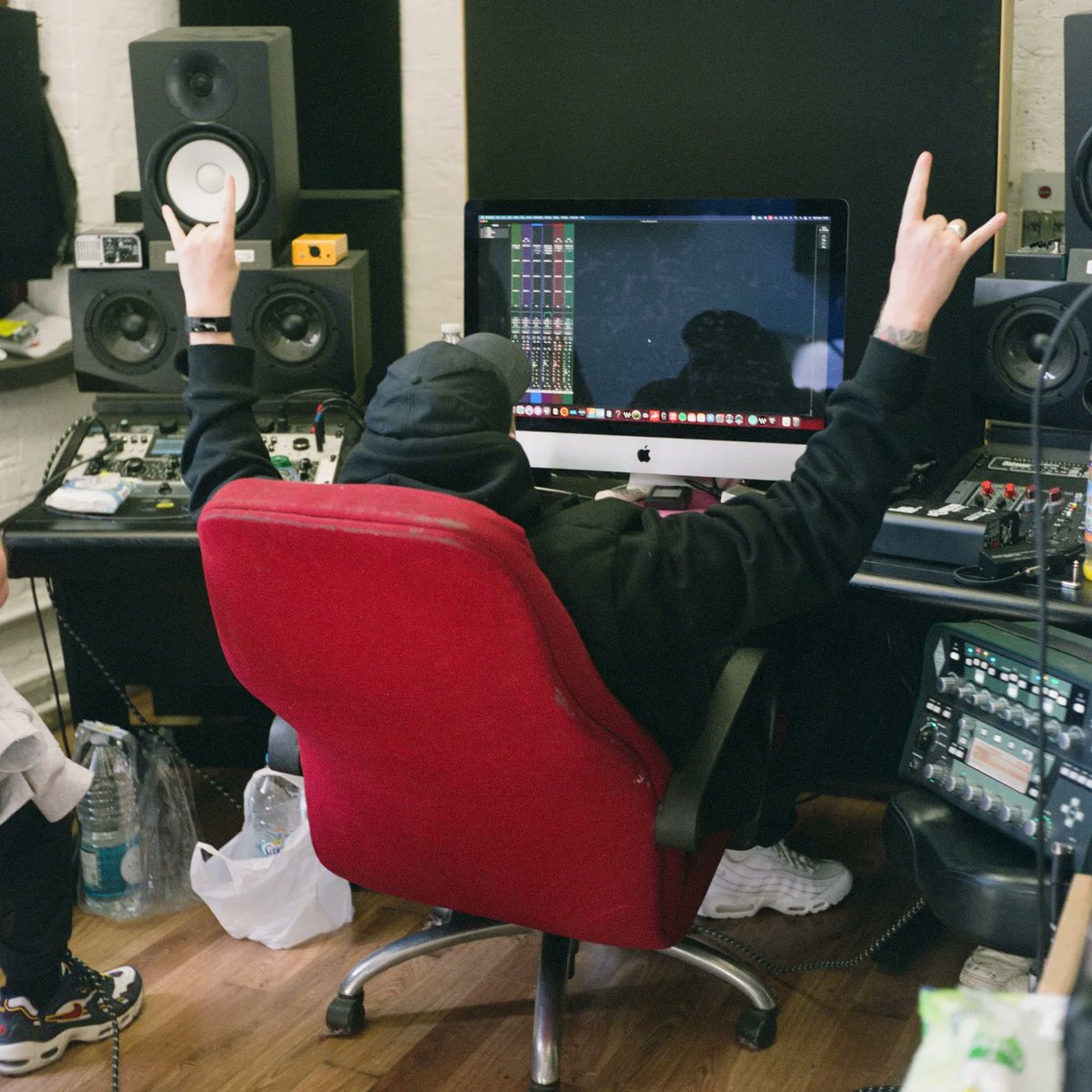 Recording pt. 2 at <a href="/MonolithLDN/">Monolith Studios London</a>