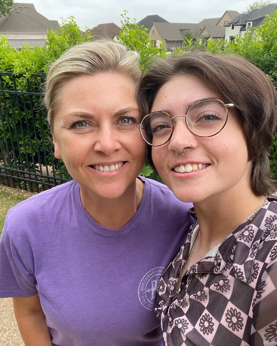mentack's tweet photo. Last day of K-12 public school for our girl. Exciting times ahead! #ClosingAChapter #NewYorkCityAwaits @cjtackett @kennedyytackett https://t.co/NWY2i2SvKW