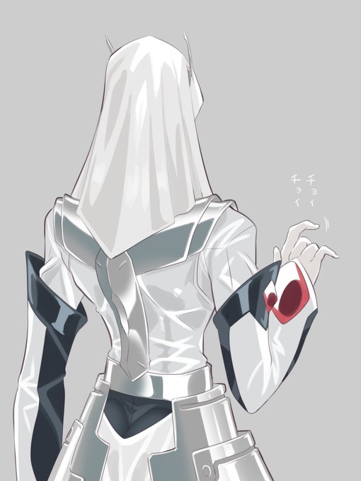 後ろから見ると長髪に見えるのがかわいいよ長官 