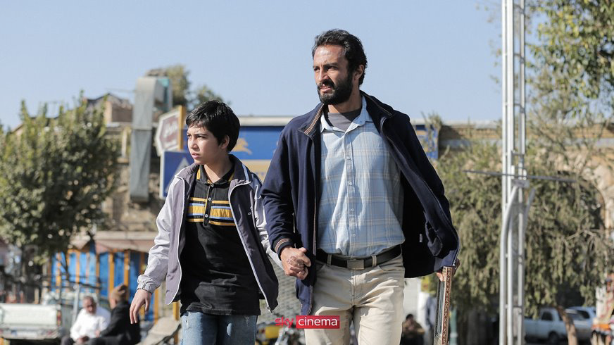 SkyItalia's tweet photo. Un debito da saldare e una vita che va riconquistata sono gli elementi di #UnEroe, vincitore del Gran Premio Speciale della Giuria al Festival di Cannes 2021.
Stasera alle 21.15 su Sky Cinema Due https://t.co/1M3tzEmKyK