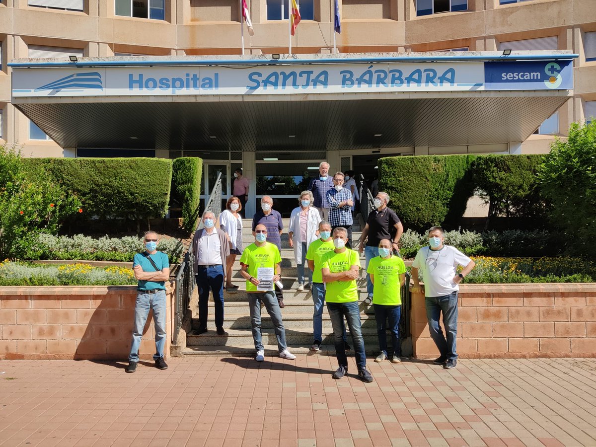 APRISCAM1's tweet photo. Siguen las movilizaciones por la #AnulacionOPESescan y #AplicacionLey202021 hoy en todos los hospitales del #Sescam Las irregularidades y falta de transparencia serán motivo de la acción judicial. @InigoCortazar @Regina_Leal_ @jfdezsanz @garciapage @gobjccm @pscmpsoe https://t.co/tR8AouNWmp