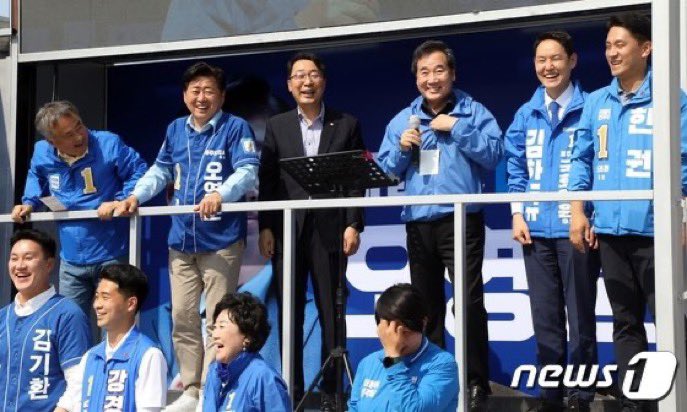 ourpride1111's tweet image. 진짜 민주당~~