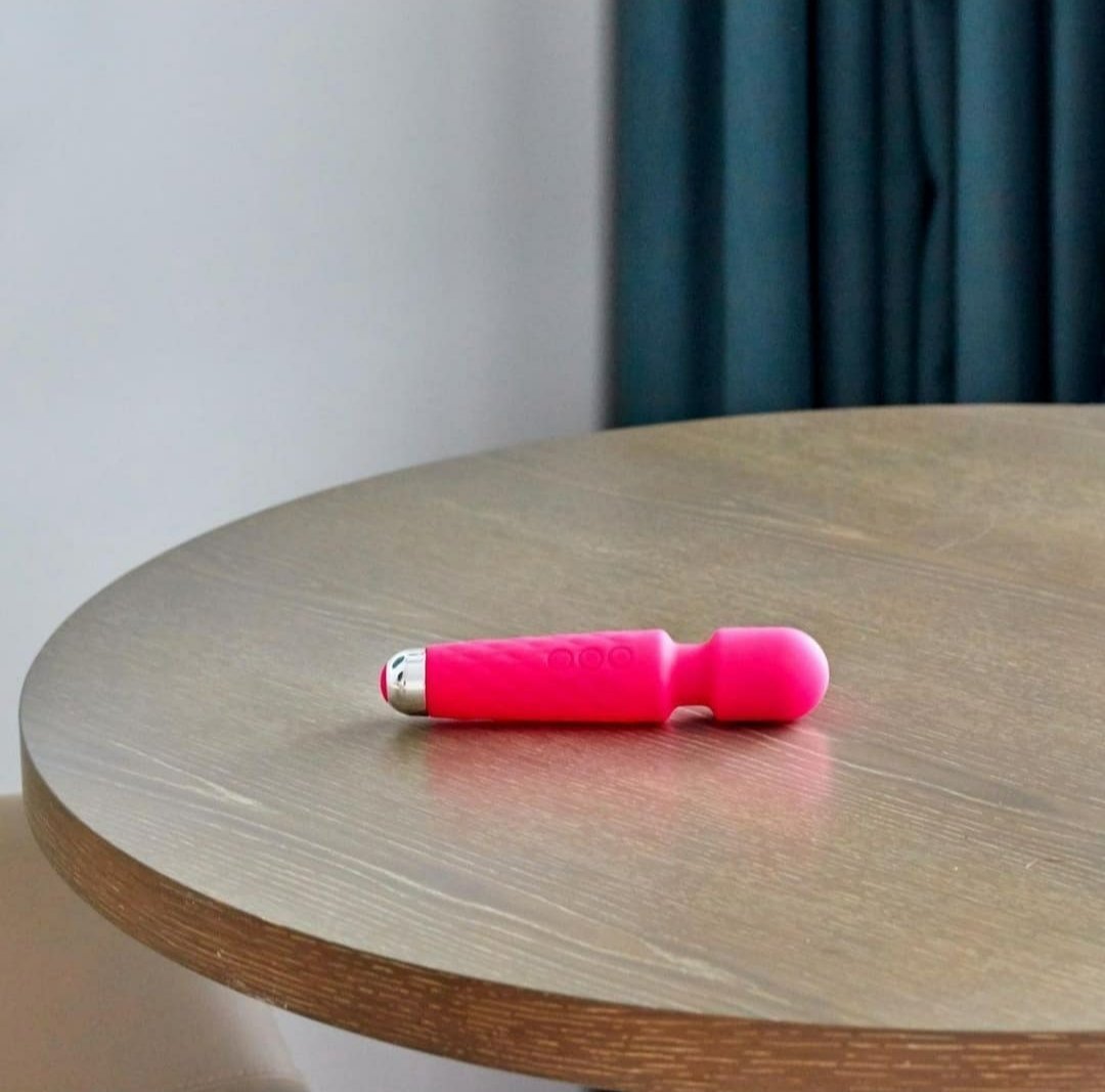 #humansexuality #femalepleasure #conscioussexuality #ownyourpleasure #fillboss #selflove #sacredselfcare #sacredselflove #selfcare #selfcareroutine #selfcareritual #massage #selflovejourney❤️  #cute #love #loveyourself