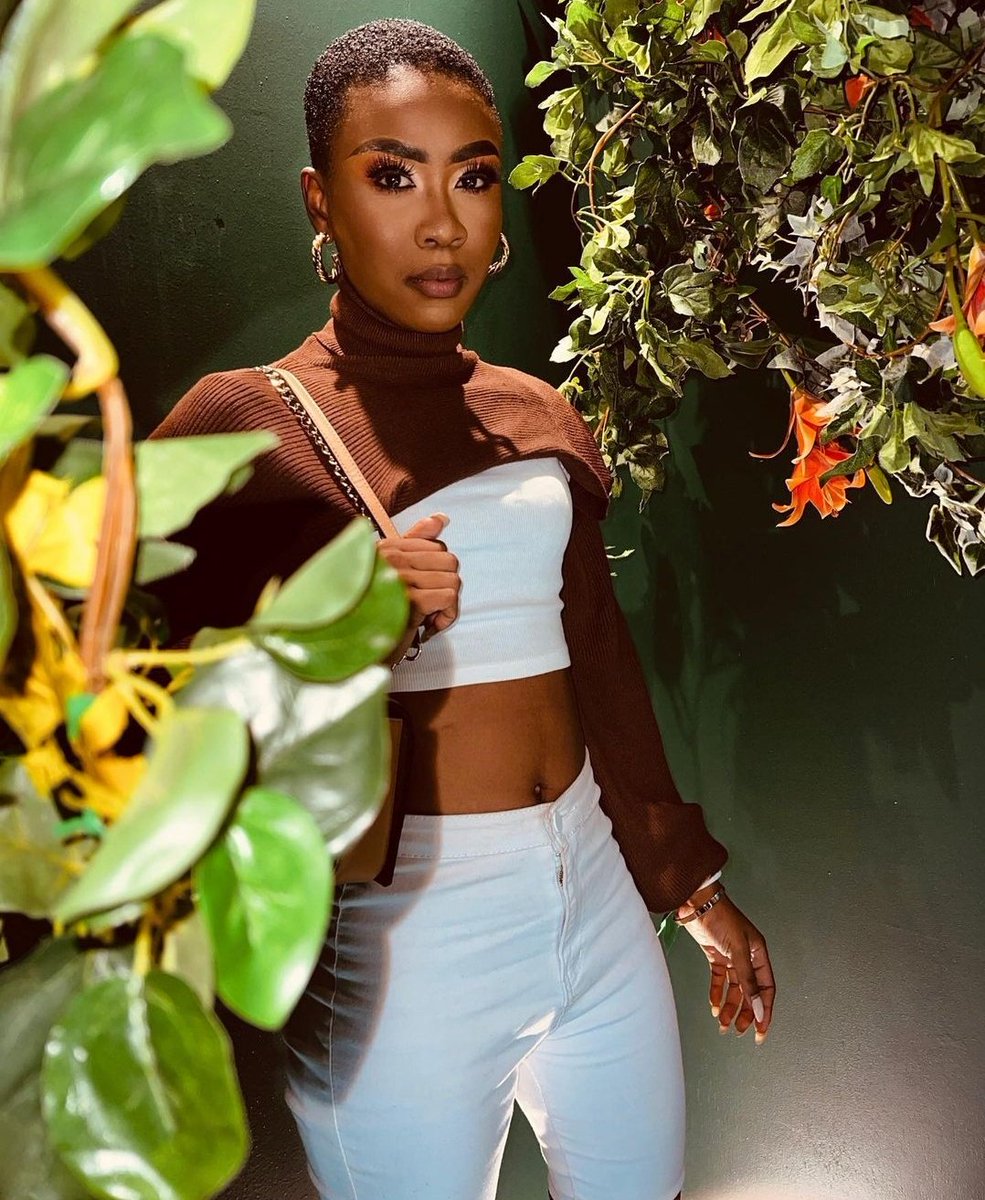 DipuoGee's tweet photo. #HappyBirthdayThatoImmaculate #callherthato #WorldThatoDay
Happy birthday to the amazing beautiful superhero soul. Wishing you tons of happiness, laughter and blessings. You taught me not to care at negative energy but to soldier on positivity. Blessed birthday my Immaculate https://t.co/yDEXNBQj2j